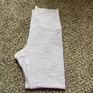 Lululemon Cropped Leggings